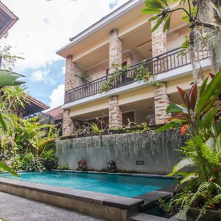 Oyo 401 The Frog Homestay Sanur Ngoại thất bức ảnh